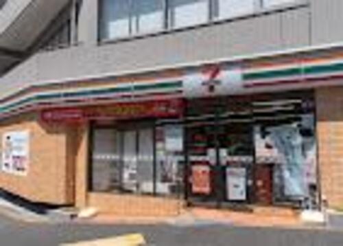 セブンイレブン新宿曙橋駅東店