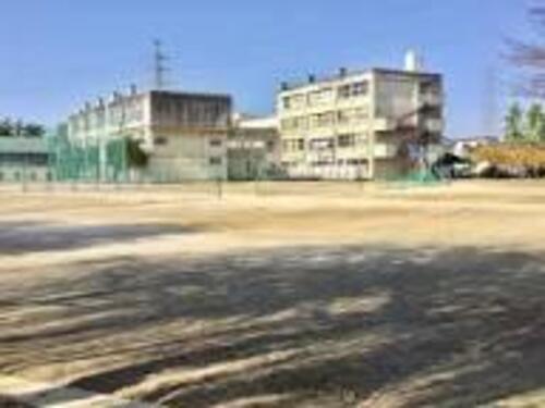 草加市立川柳中学校