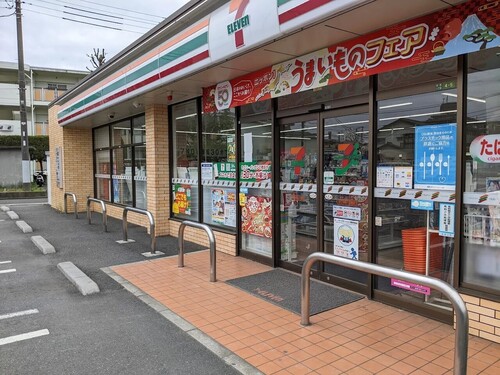 セブンイレブン足立神明1丁目店