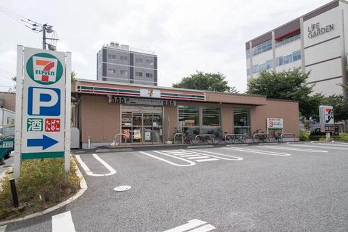 セブンイレブン流山おおたかの森駅東口店