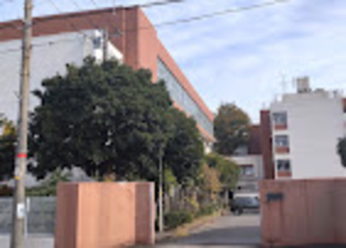 川口市立領家中学校