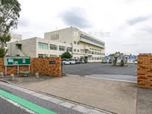 川口市立元郷中学校