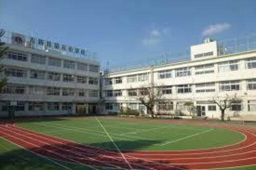 大田区立入新井第五小学校まで約685m