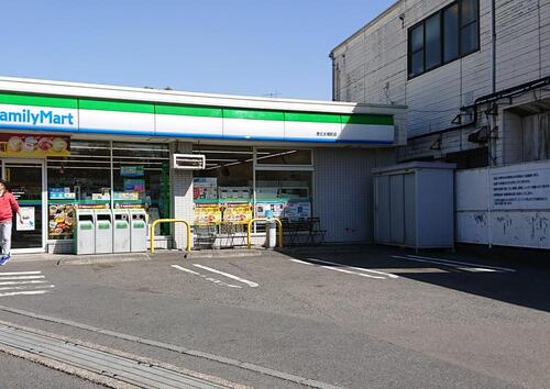 ファミリーマート港北太尾町店まで約289m