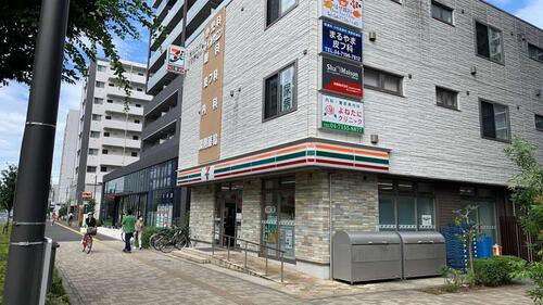 セブンイレブン流山おおたかの森駅西口店