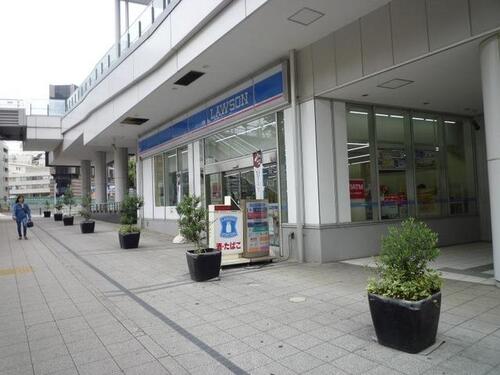 ローソン横浜駅東口店まで約162m