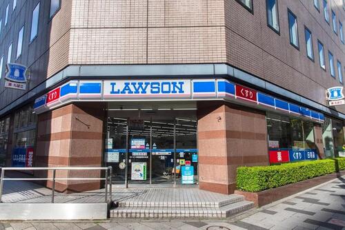 ローソン新宿御苑中央店