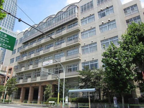 港区立小中一貫教育校御成門学園御成門中学校まで約454m