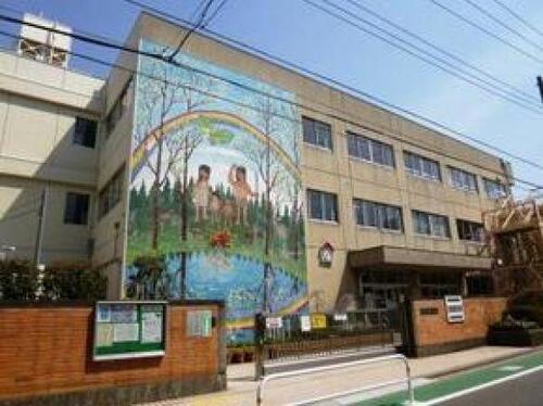 世田谷区立千歳台小学校まで約227m