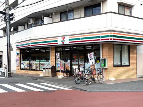 セブンイレブン川崎宮内1丁目店まで約137m