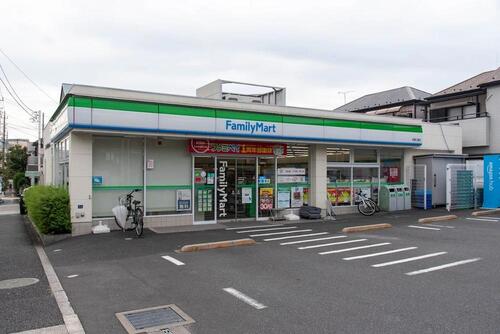 ファミリーマート板橋三園店