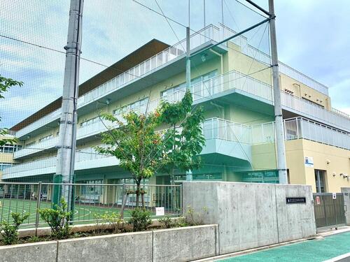 足立区立本木小学校