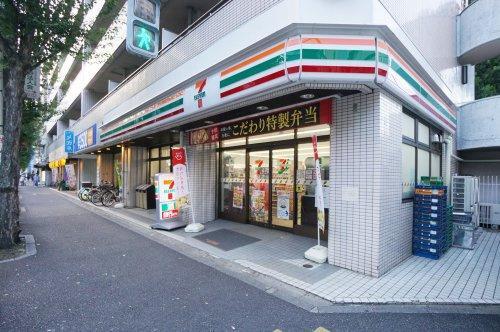 セブンイレブン中野新井1丁目店まで約239m