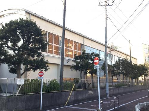 足立区立竹の塚中学校