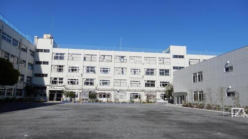 大田区立高畑小学校まで約309m