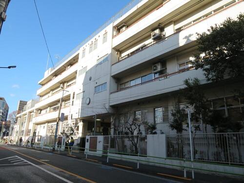 港区立白金小学校まで約653m