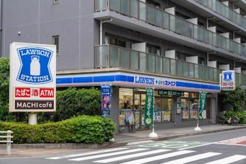 ローソン・スリーエフ港区港南三丁目店まで約358m