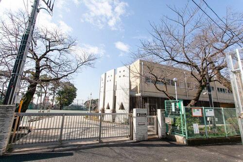 世田谷区立砧中学校まで約1300m