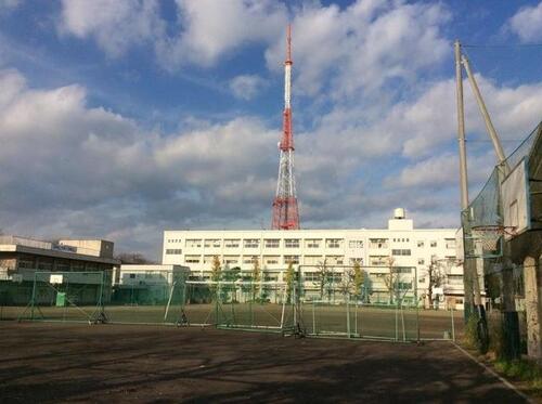 横浜市立末吉中学校まで約1400m