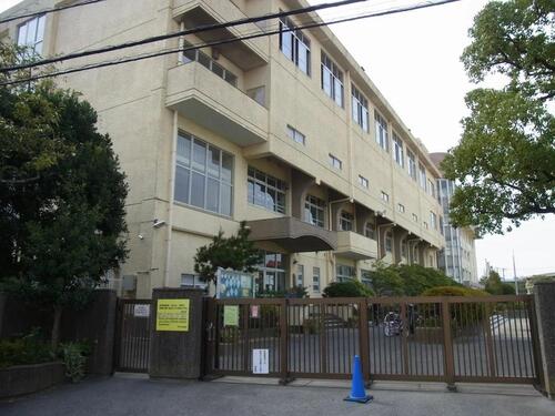 市川市立福栄小学校