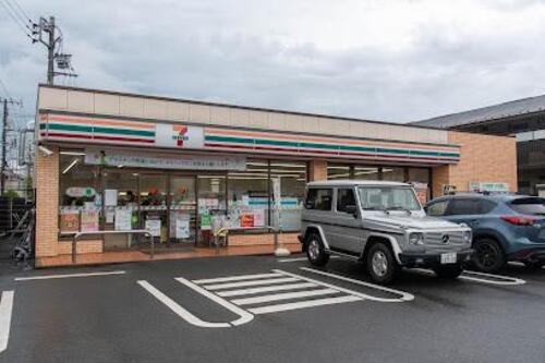 セブンイレブン練馬富士見台2丁目店まで約259m