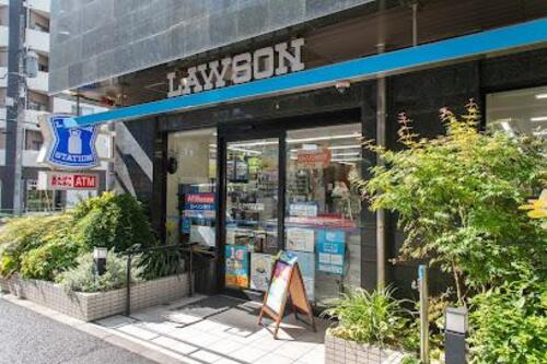 ローソン三田一丁目店まで約236m