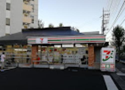 セブンイレブン越谷瓦曽根店