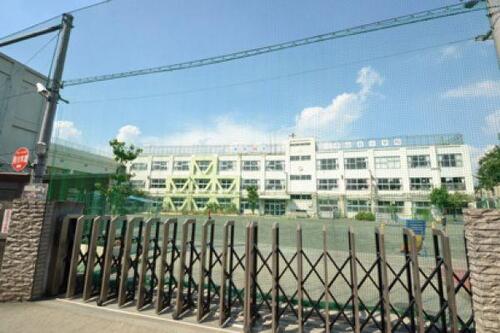 品川区立小山台小学校まで約674m