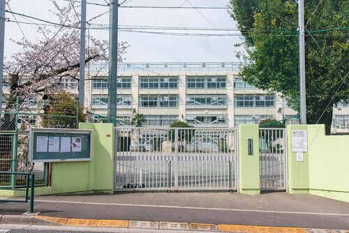 杉並区立荻窪中学校