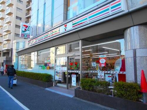 セブンイレブン目黒3丁目店まで約191m
