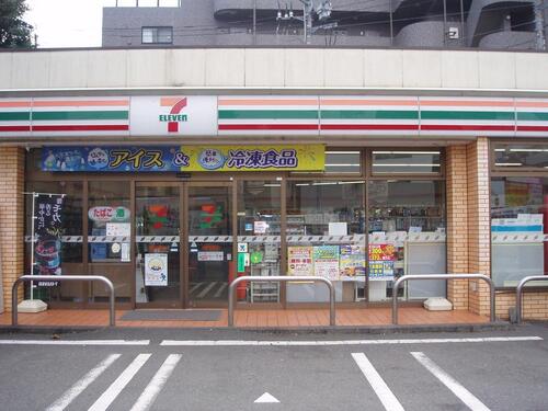 セブンイレブン新宿下落合駅北店まで約182m
