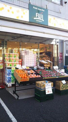 プチマルシェフジ山元町店まで約157m