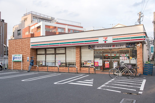 セブンイレブン板橋弥生町店