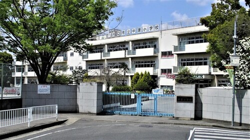 川口市立中居小学校