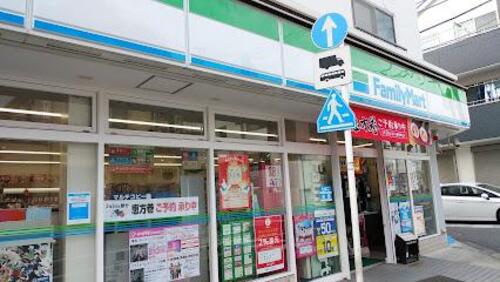 ファミリーマート京町三丁目店まで約421m