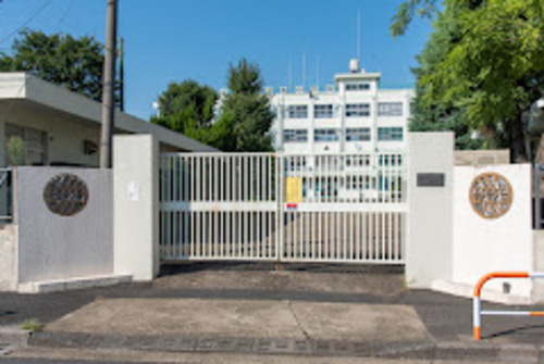 足立区立江南中学校