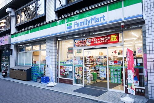ファミリーマート池袋二丁目店
