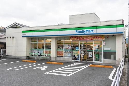 ファミリーマート中野白鷺店