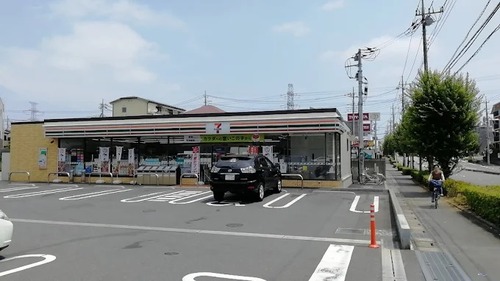 セブンイレブン川口戸塚4丁目店