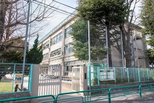 杉並区立桃井第一小学校