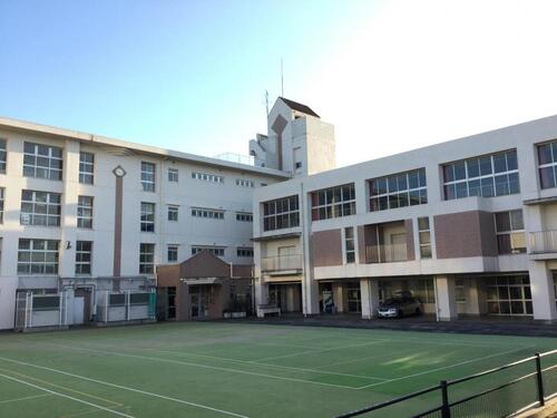 横浜市立岩井原中学校まで約1200m
