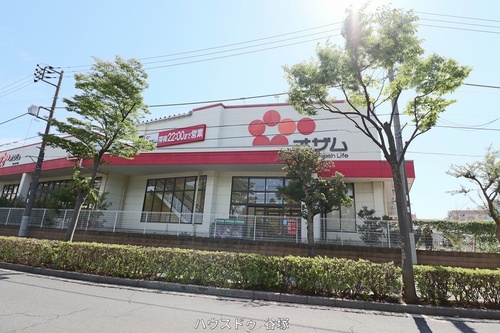 スーパーオザム足立保木間店
