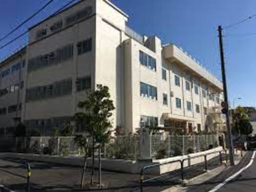 足立区立第十二中学校