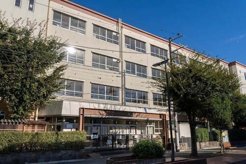 葛飾区立青葉中学校