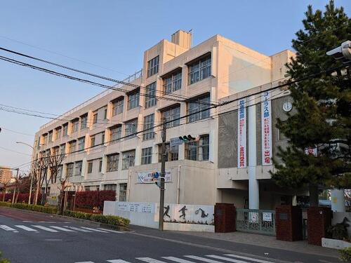 川口市立青木中学校
