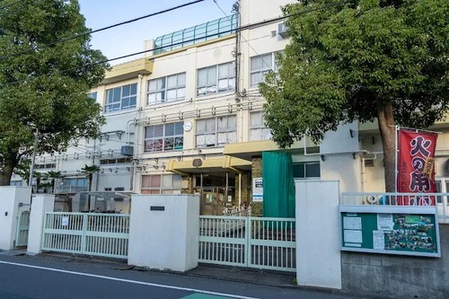 足立区立平野小学校