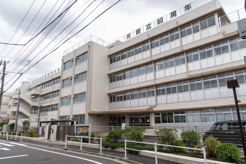 足立区立東島根中学校