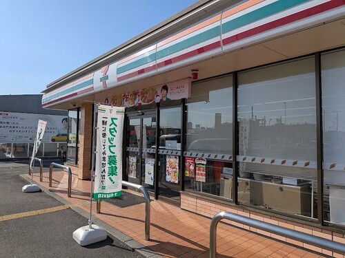 セブンイレブン草加谷塚バイパス店