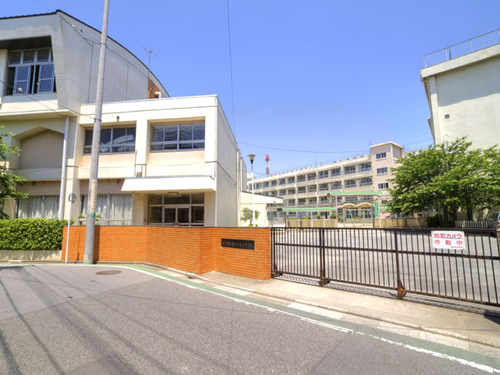 葛飾区立亀有中学校