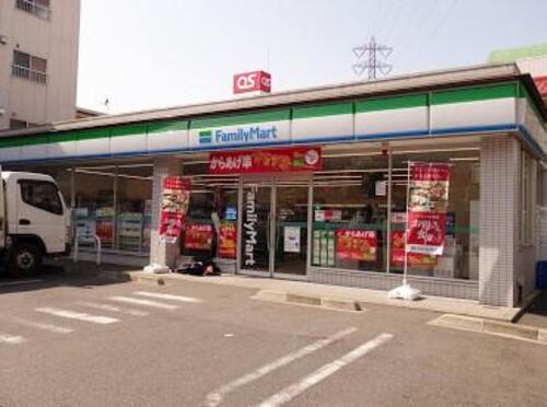 ファミリーマート足立綾瀬三丁目店